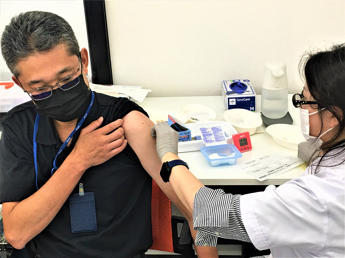 Nippon Otis voluntarily inoculates new coronavirus vaccine occupational area