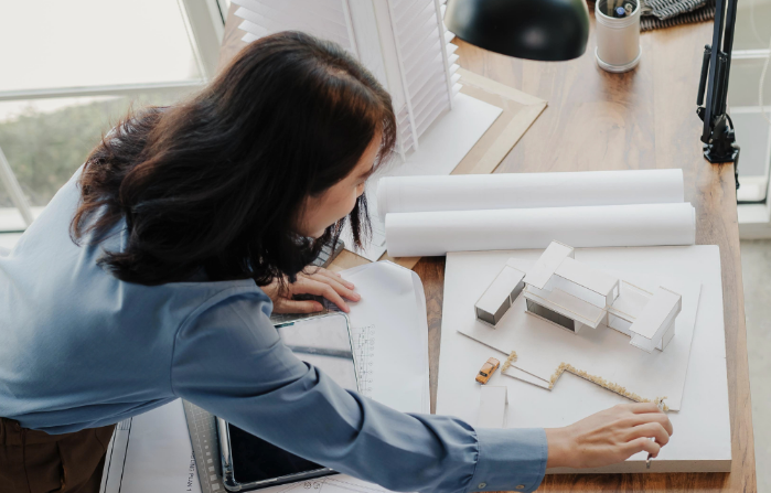 Women designing the buiding