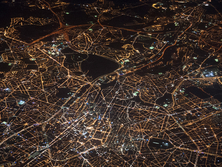 aerial-shot-london-night