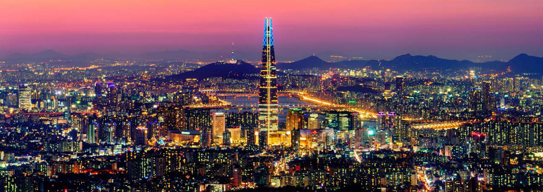 night view of lotte tower