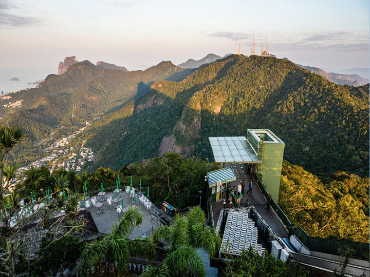 mountain view from Christ the redeemer