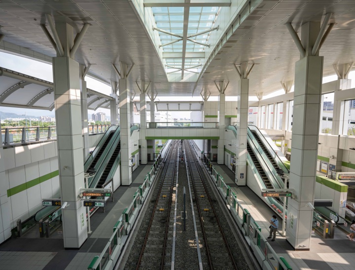 Taichung MRT Interior Escalator View