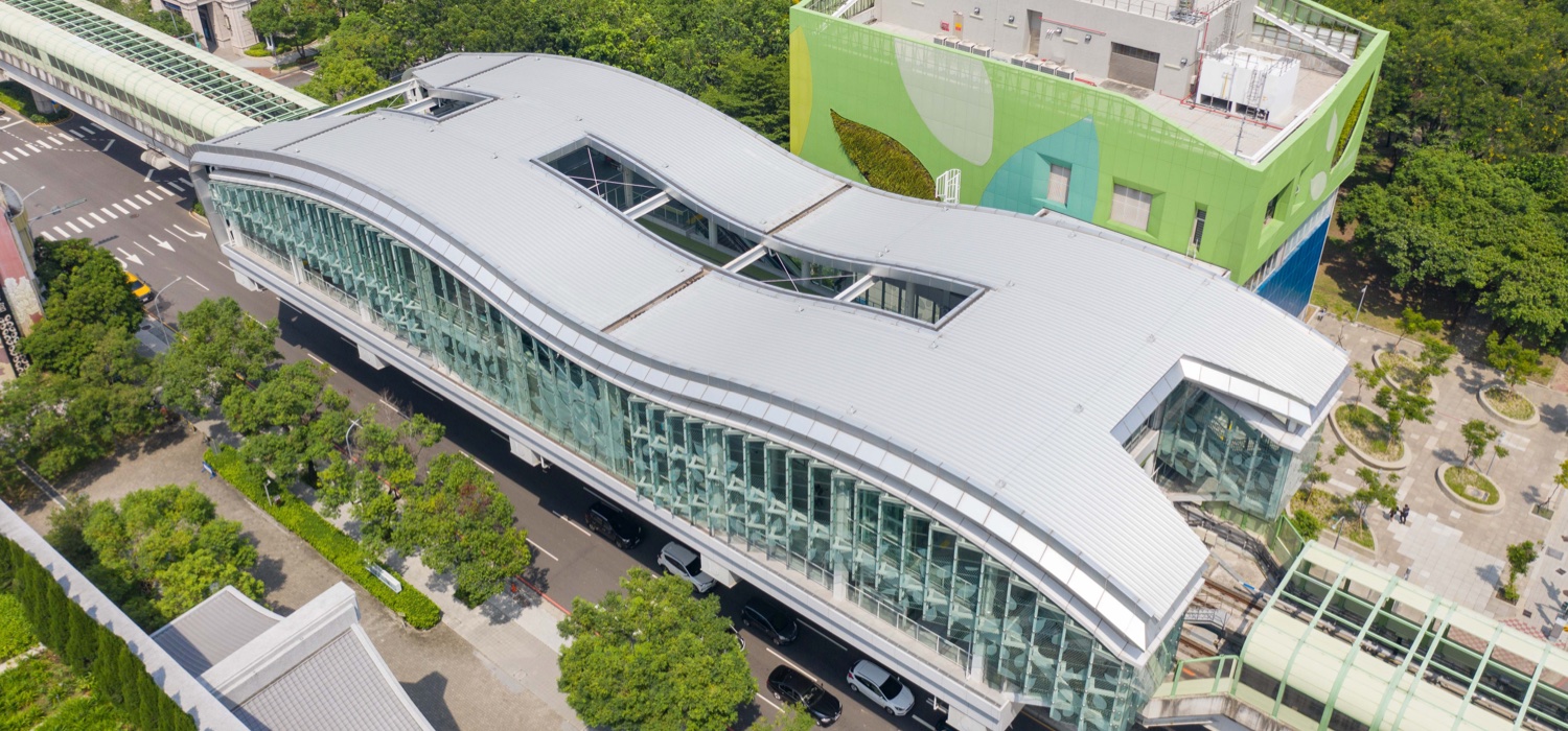 Taichung MRT outdoor image