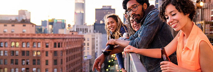 Edge-people-on-balcony-gen2-life-700x239