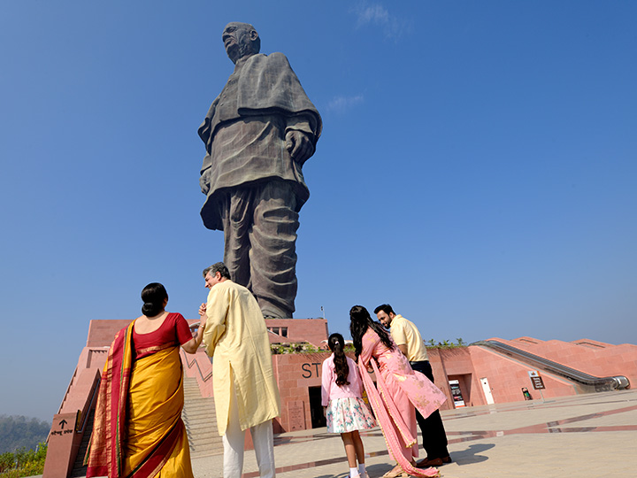 Family visiting Statue of Unity